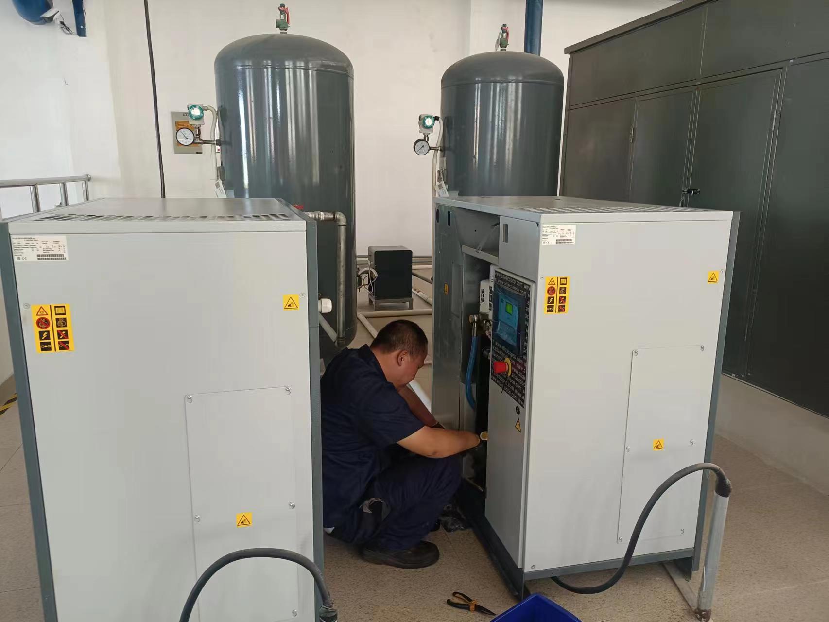 泉州南安衛(wèi)浴廠 110KW空壓機保養(yǎng)(圖1)